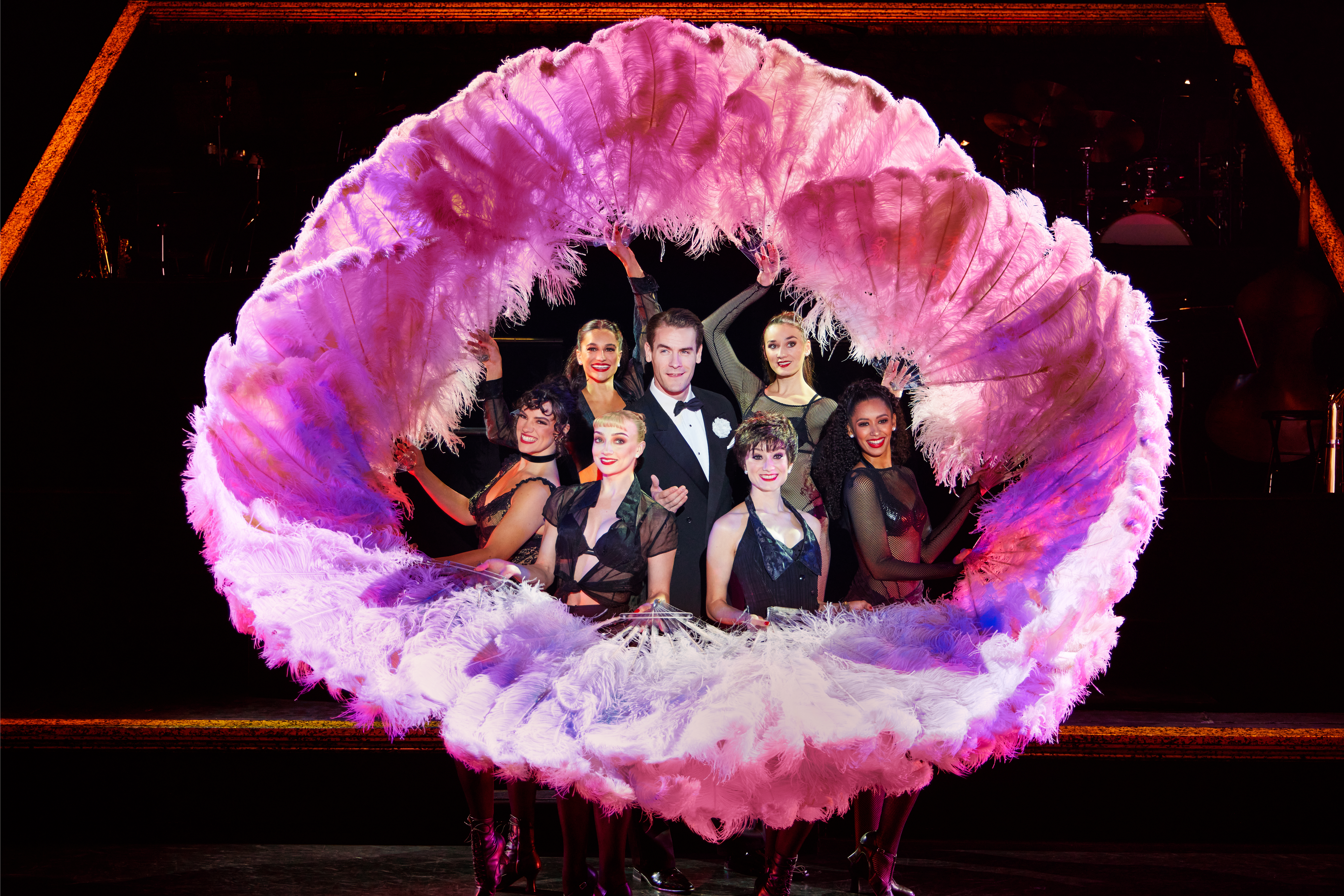 CHICTOUR_9687_Connor Sullivan in The Touring Production of CHICAGO Credit Jeremy Daniel.jpg (30.11 MB)