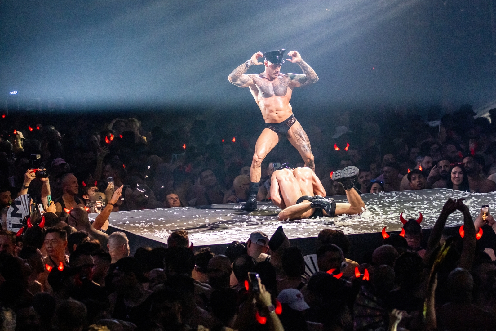 demence 34 ans - 05.jpg (1.27 MB)